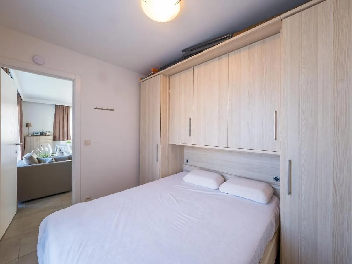 Amazing Apartment On The First Floor Middelkerke